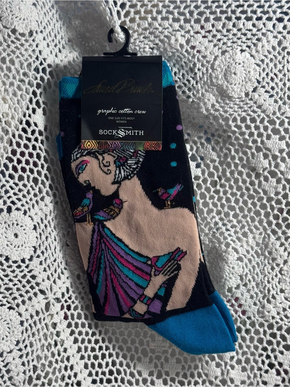 Laurel Burch Alka Graphic Crew Socks Women’s 9-11 Socksmith NWT - Picture 2 of 6